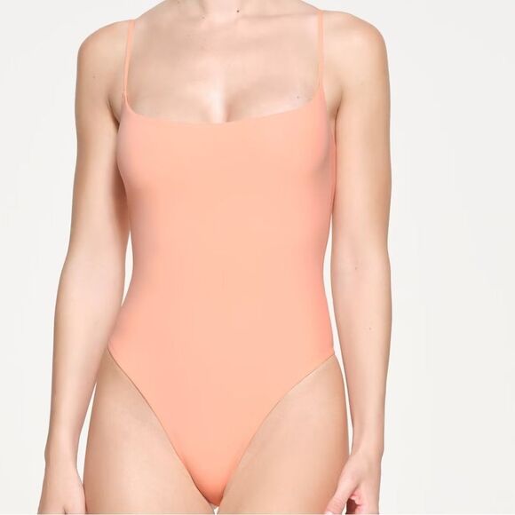 SKIMS Fit Everyone CAMI BODYSUIT, Faded Nectar, Size XL, NWOT - Picture 1 of 8